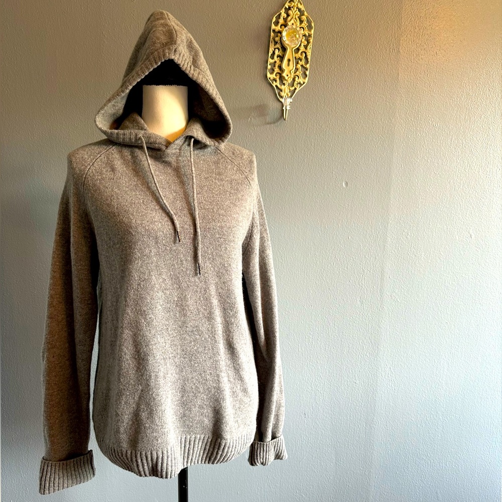 L.O.G.G. GRAY WOOL HOODIE. SIZE MEDIUM.